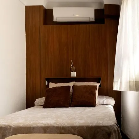 Apartamento Turístico Fuente Del Rey *